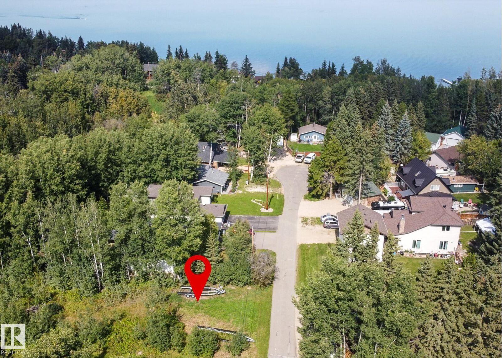Property Photo: 612 6th Street Norris Beach AB T0C 2V0