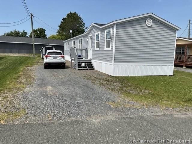 60 Carr Lane — photo 1
