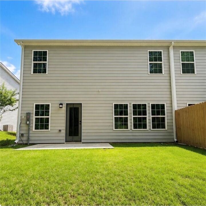 Property Photo:  79 Portico Place  GA 30265 