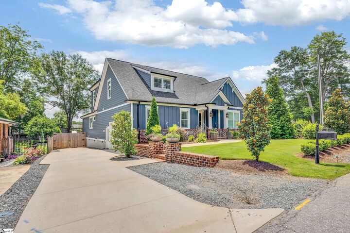Property Photo:  3 Chloe Place  SC 29605 