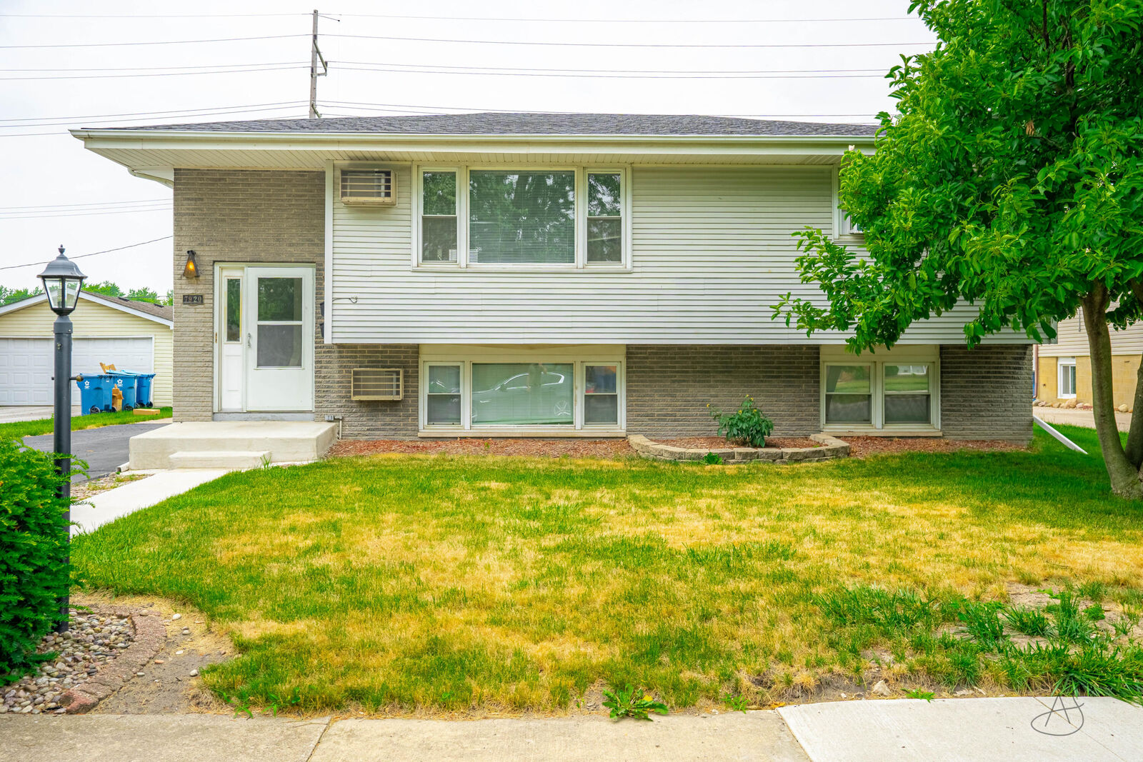 Property Photo: 7920 North Drive IN 46322
