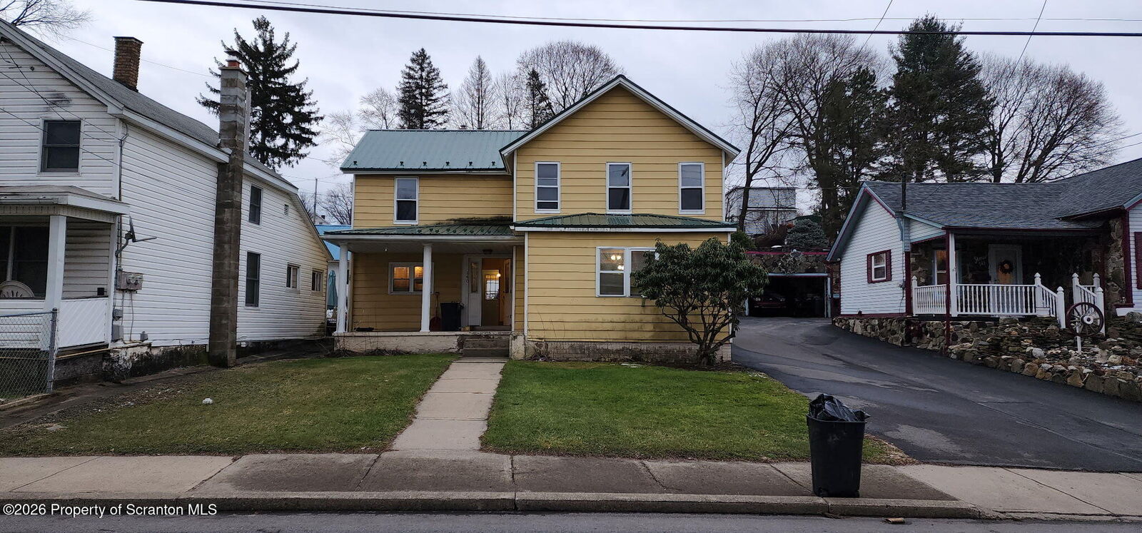 Property Photo:  140 Pike Street  PA 18407 