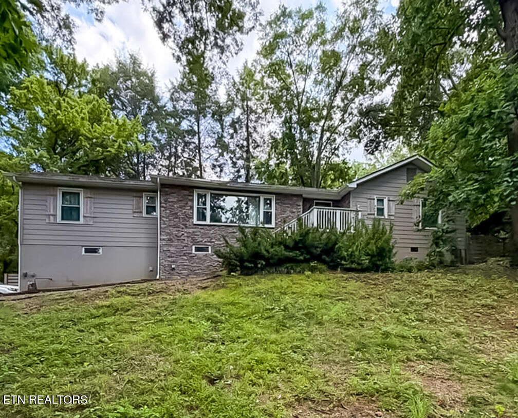 Property Photo:  615 Hemlock Rd  TN 37919 