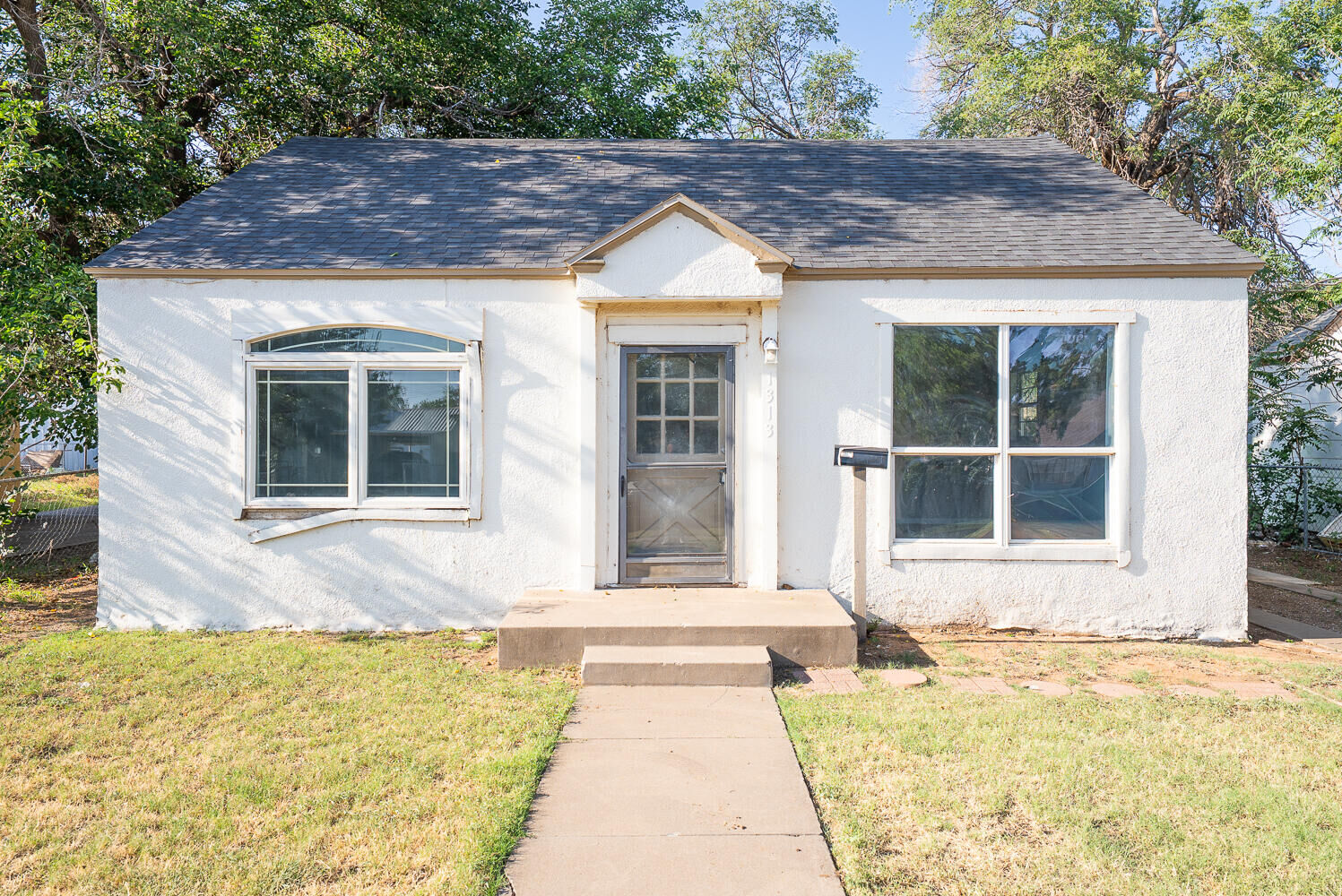 Property Photo:  1313 25th Street  TX 79411 