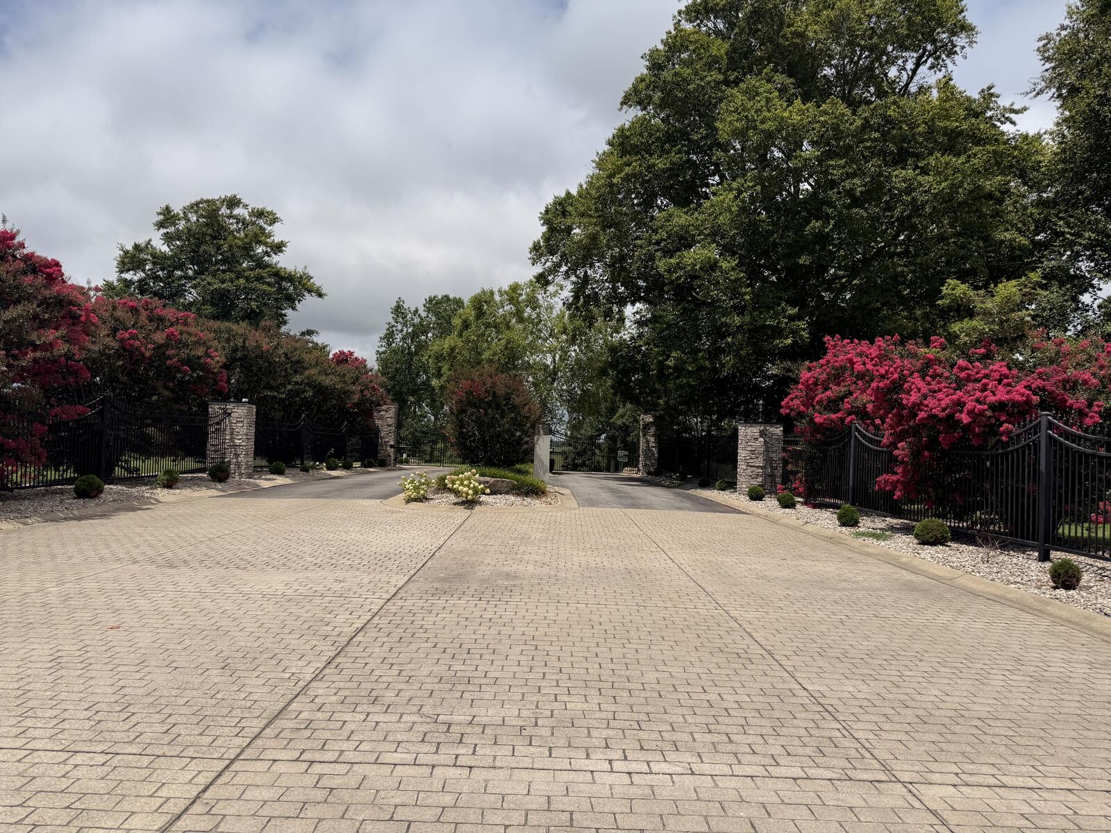 Property Photo: 128 Wedge Way KY 42642