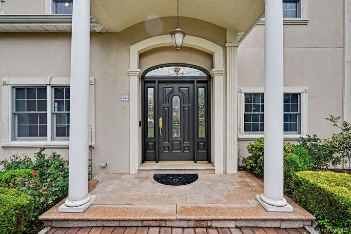 Property Photo:  52 Francis Lane  CT 06831 