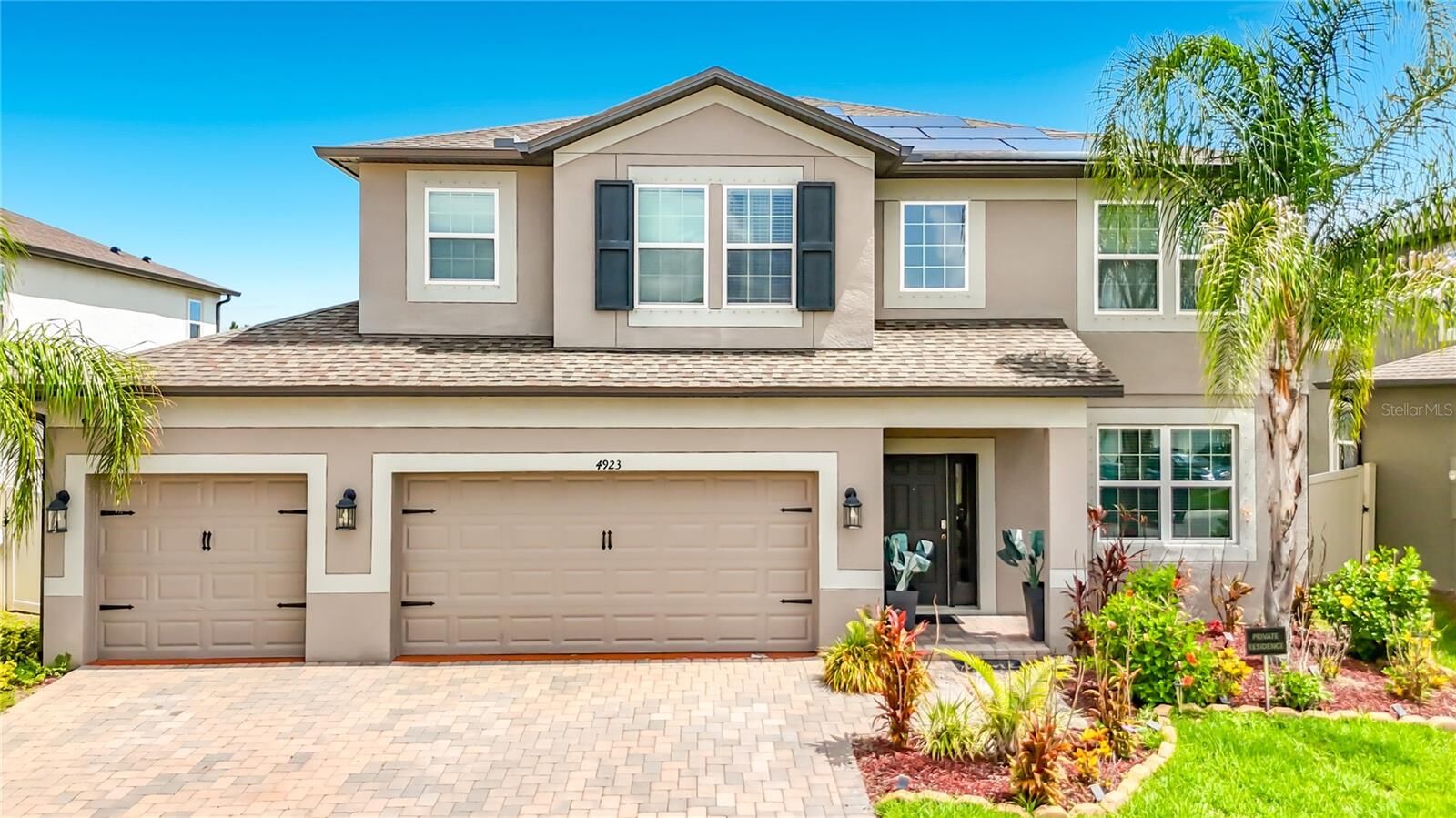 Property Photo:  4923 Eagle Rock Drive  FL 33598 