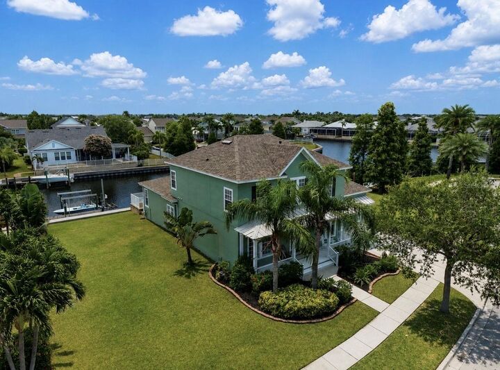 Property Photo:  5709 Sea Trout Place  FL 33572 