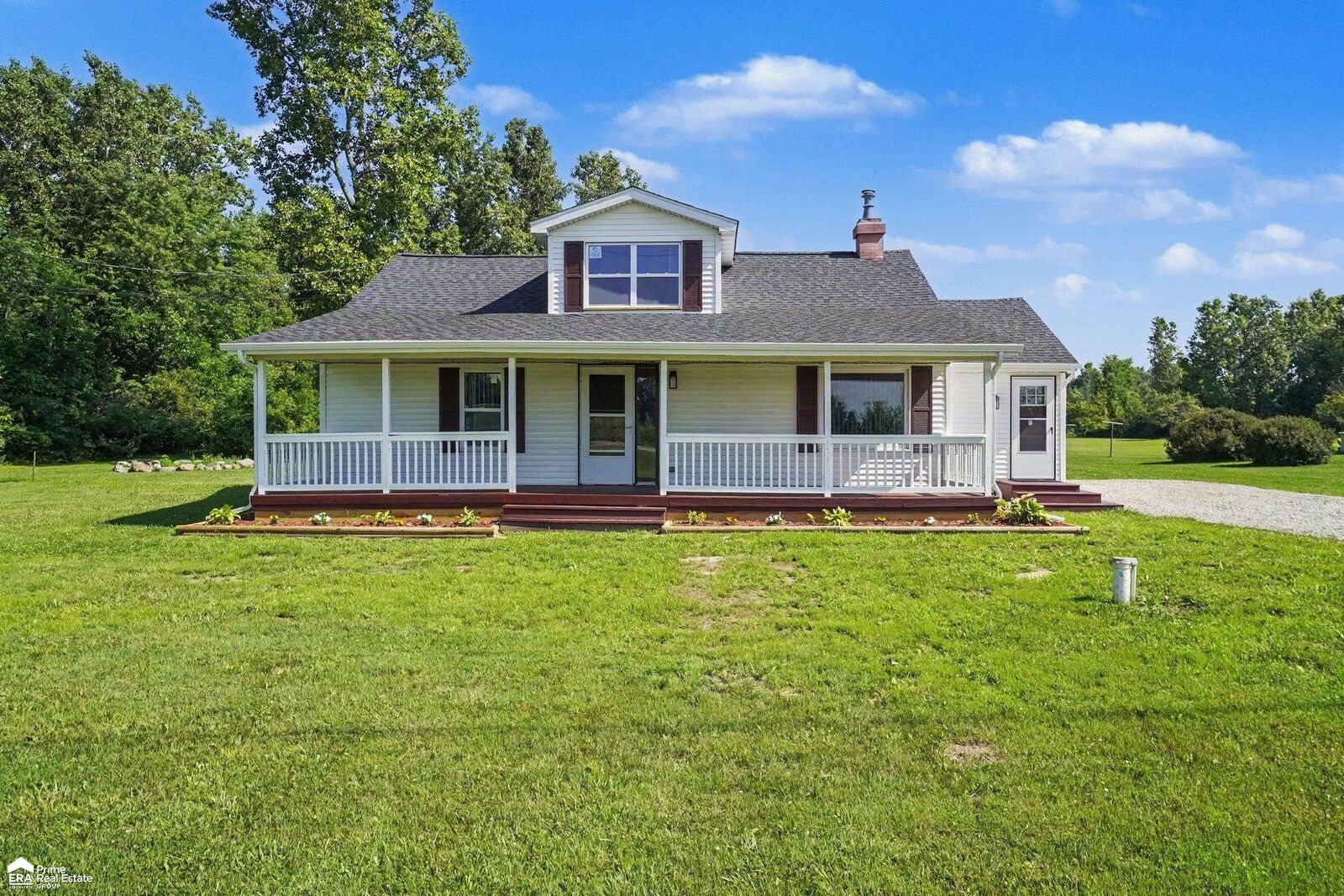 Property Photo:  2127 E Wilson Road  MI 48420-7916 
