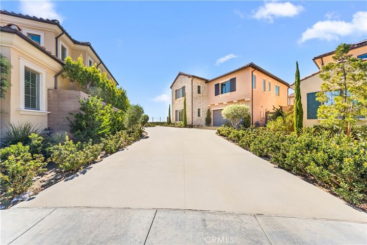 Property Photo: 131 Summerland CA 92602