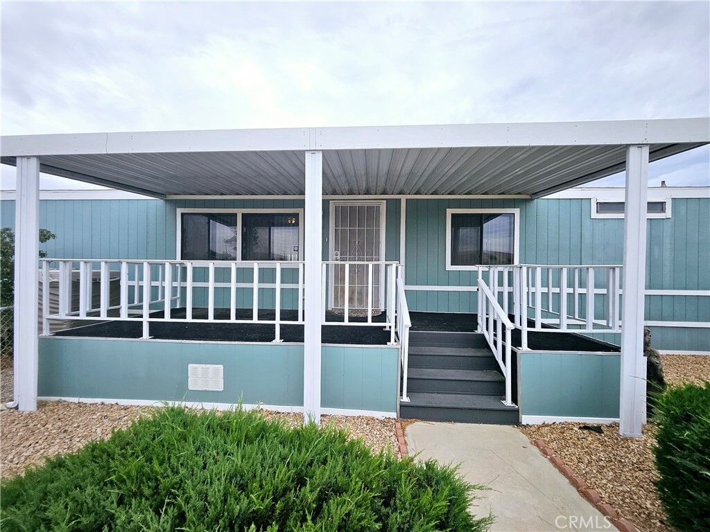 Property Photo: 9161 Santa Fe E 20 CA 92345