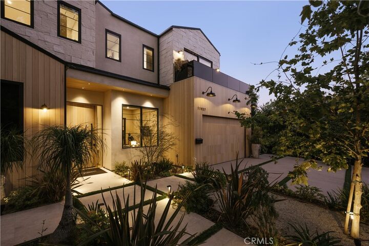 Property Photo:  11937 Addison Street  CA 91607 
