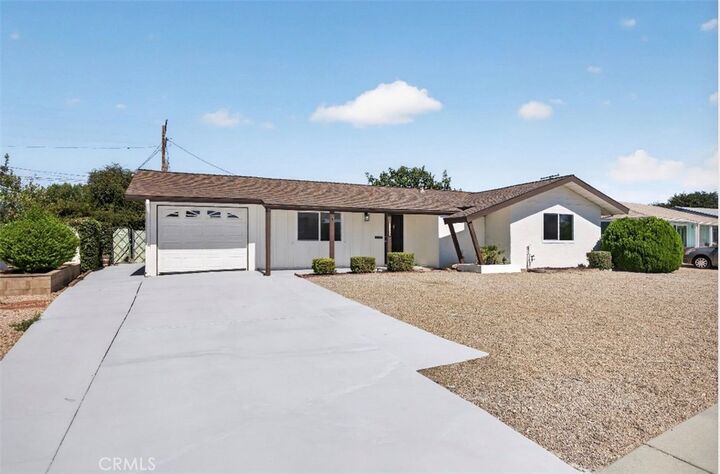 Property Photo: 28839 Carmel CA 92586