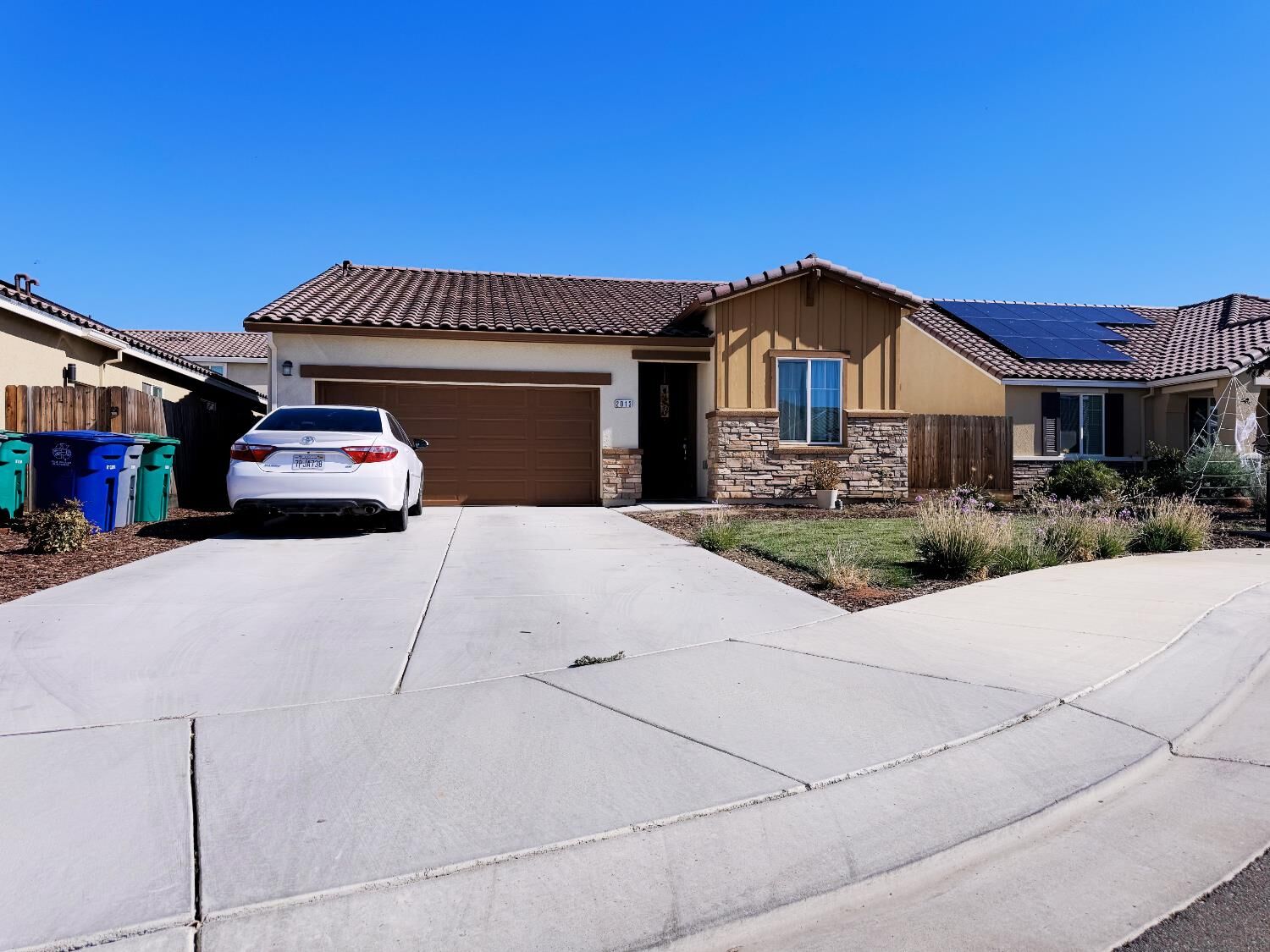 Property Photo:  2013 Marciochi Court  CA 93635 