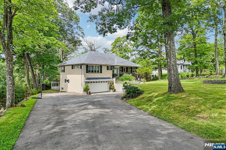 Property Photo: 695 Berdan Avenue NJ 07470