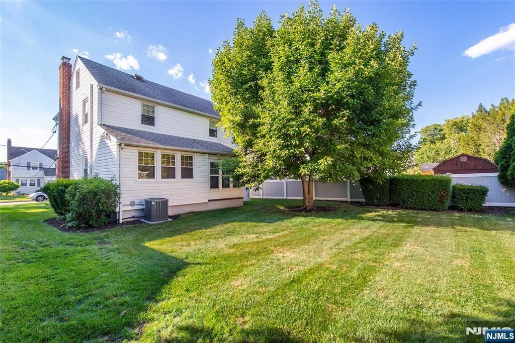 Property Photo:  15 Glenwood Street  NJ 07013 