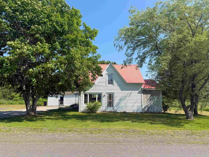 3040 Clementsvale Road — photo 1