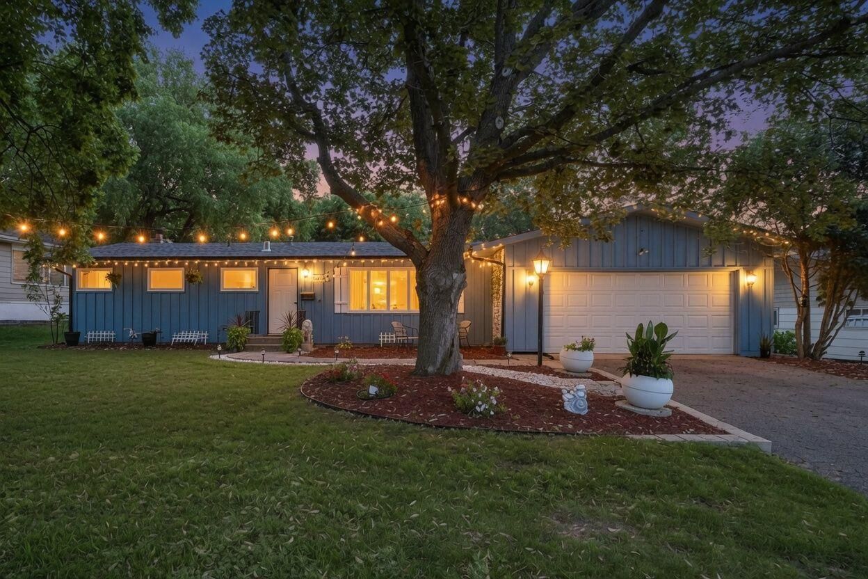 Property Photo:  9101 Upton Avenue S  MN 55431 
