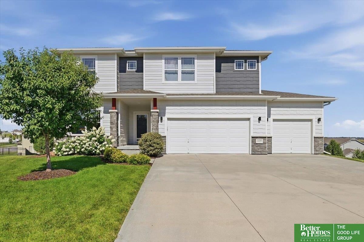 Property Photo: 11036 Cove Hollow Circle NE 68046