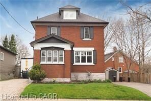 Property Photo: 134 Brubacher Street 1 ON N2H 2V9