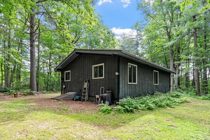Property Photo: 13 Lakewood Park Rd MA 01473