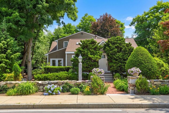 Property Photo:  129 Pearl Street  MA 01803 