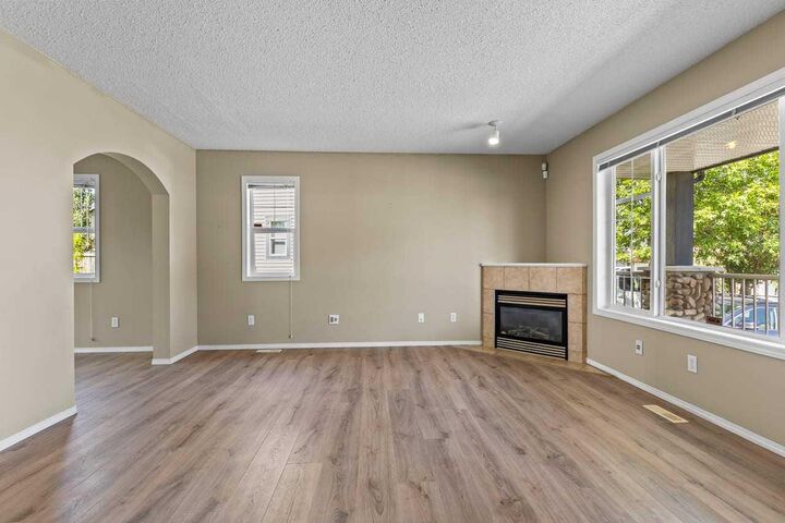Property Photo: 17 Citadel Point NW AB T3G 5L2