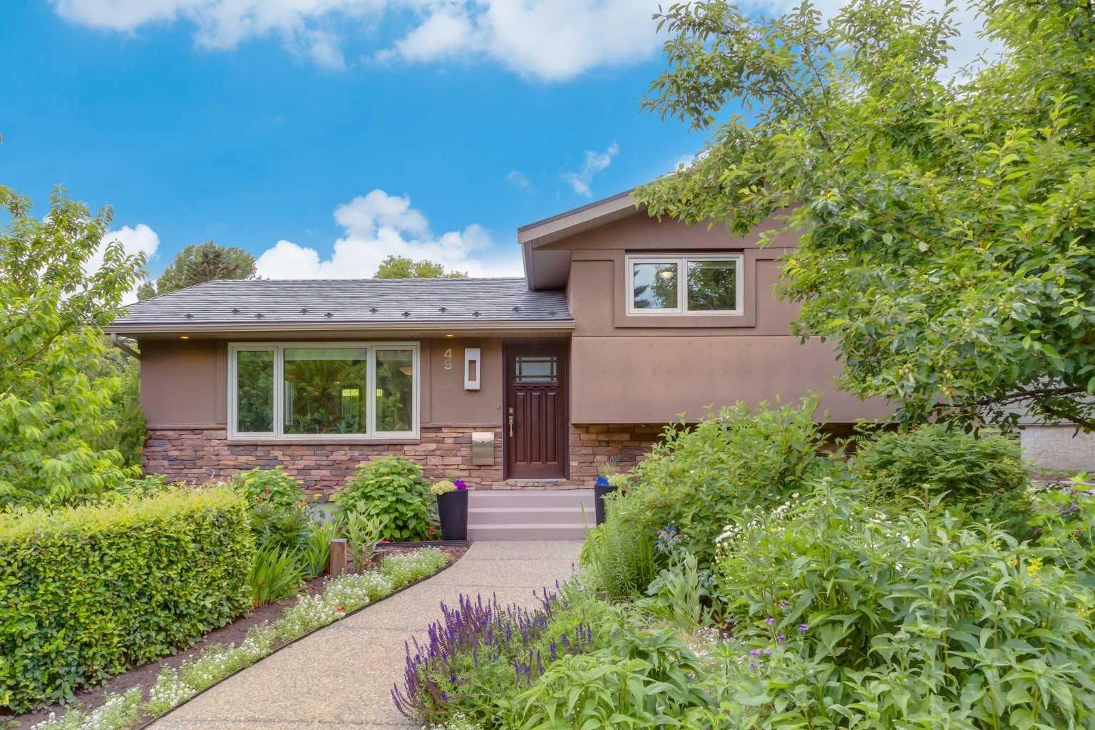 Property Photo:  4903 Carney Road NW  AB T2L 1E6 