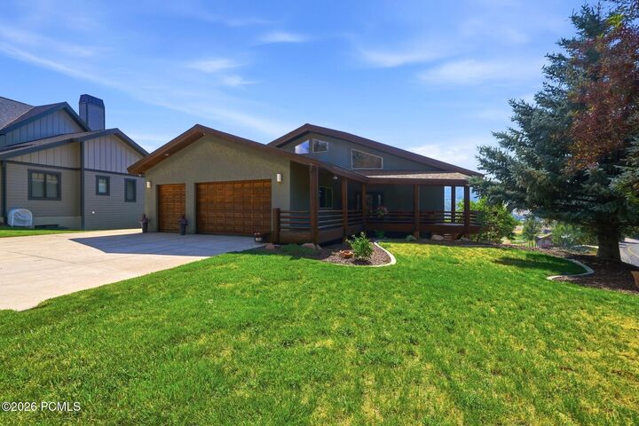 Property Photo: 8974 Cheyenne Way UT 84098