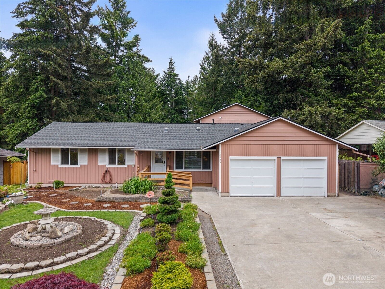 Property Photo:  12829  109th Avenue NE  WA 98034 