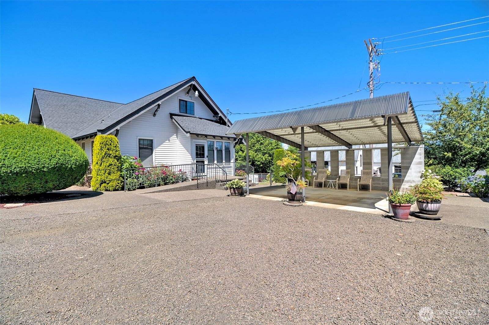 Property Photo: 502 S 3rd Street WA 98557