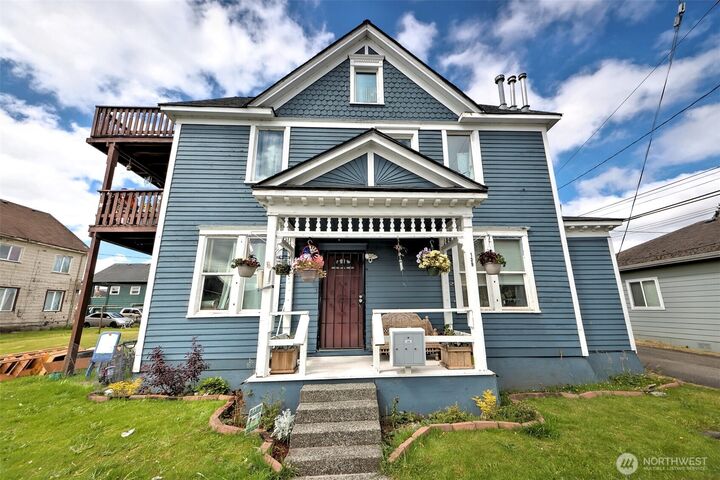 Property Photo:  109 N Washington Street  WA 98520 