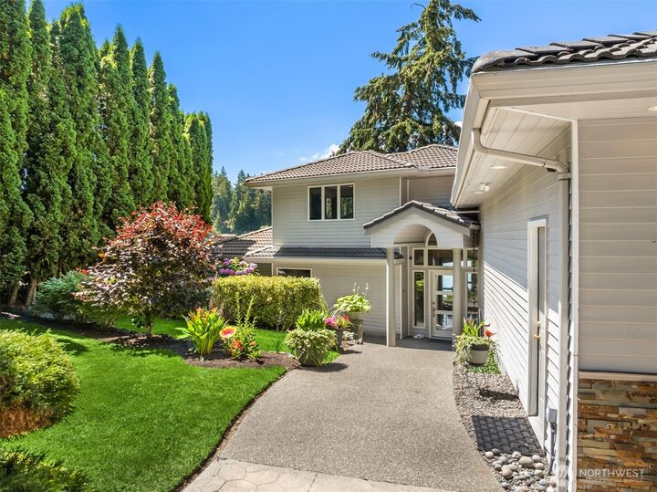 Property Photo: 17011 Lemolo Shore Drive NE WA 98370