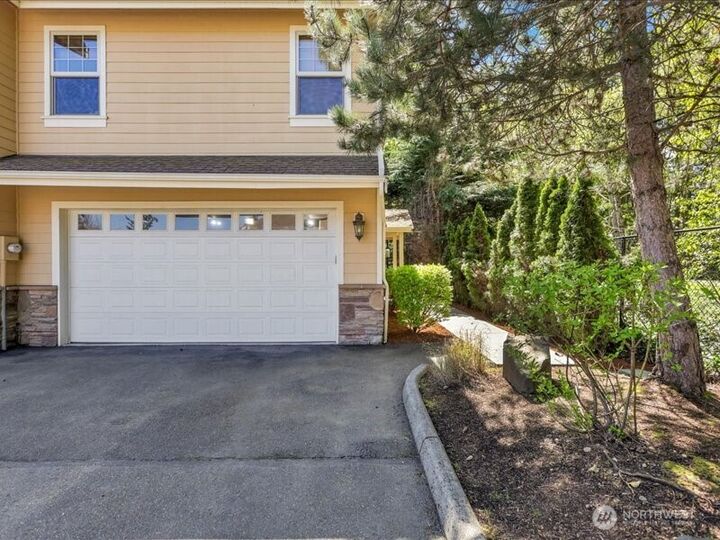 Property Photo:  21900 SE 242nd Street A3  WA 98038 