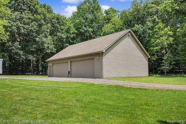 Property Photo:  11349 Philway Court  MI 48114 