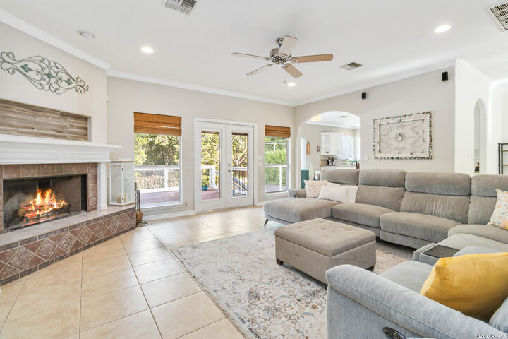 Property Photo:  21927 Park View Dr  TX 78266 