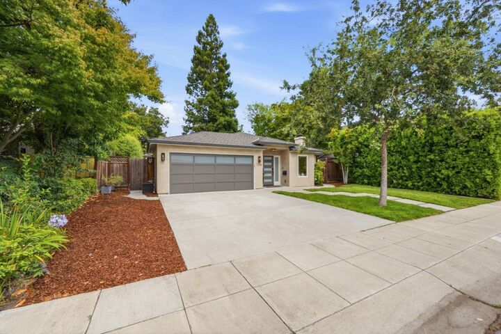 Property Photo: 735 Coastland Drive CA 94303