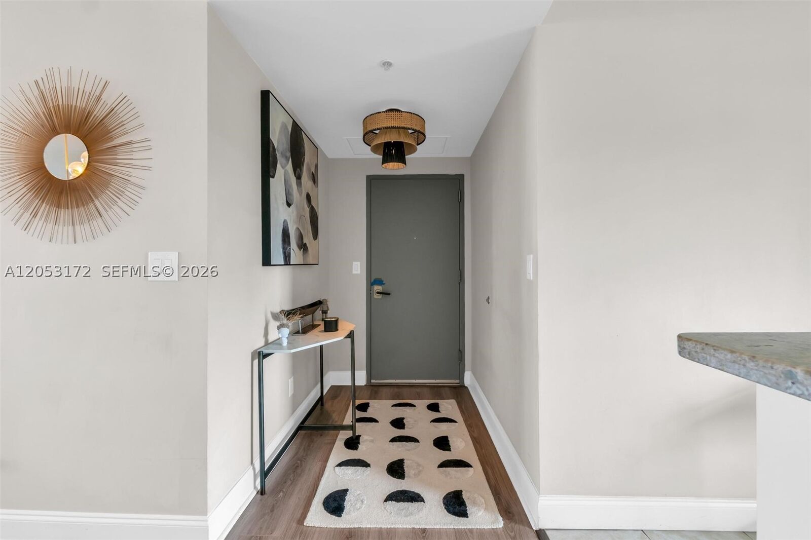 Property Photo: 601 NE 36th St 904 FL 33137