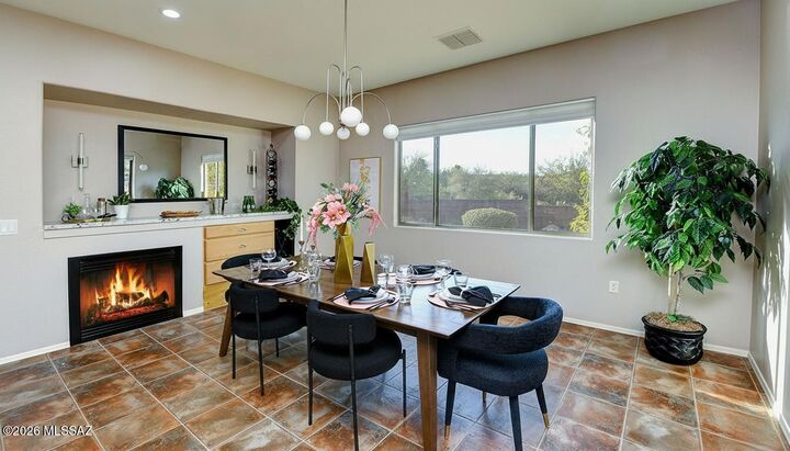 Property Photo:  872 W Mountain Stone Drive  AZ 85614 