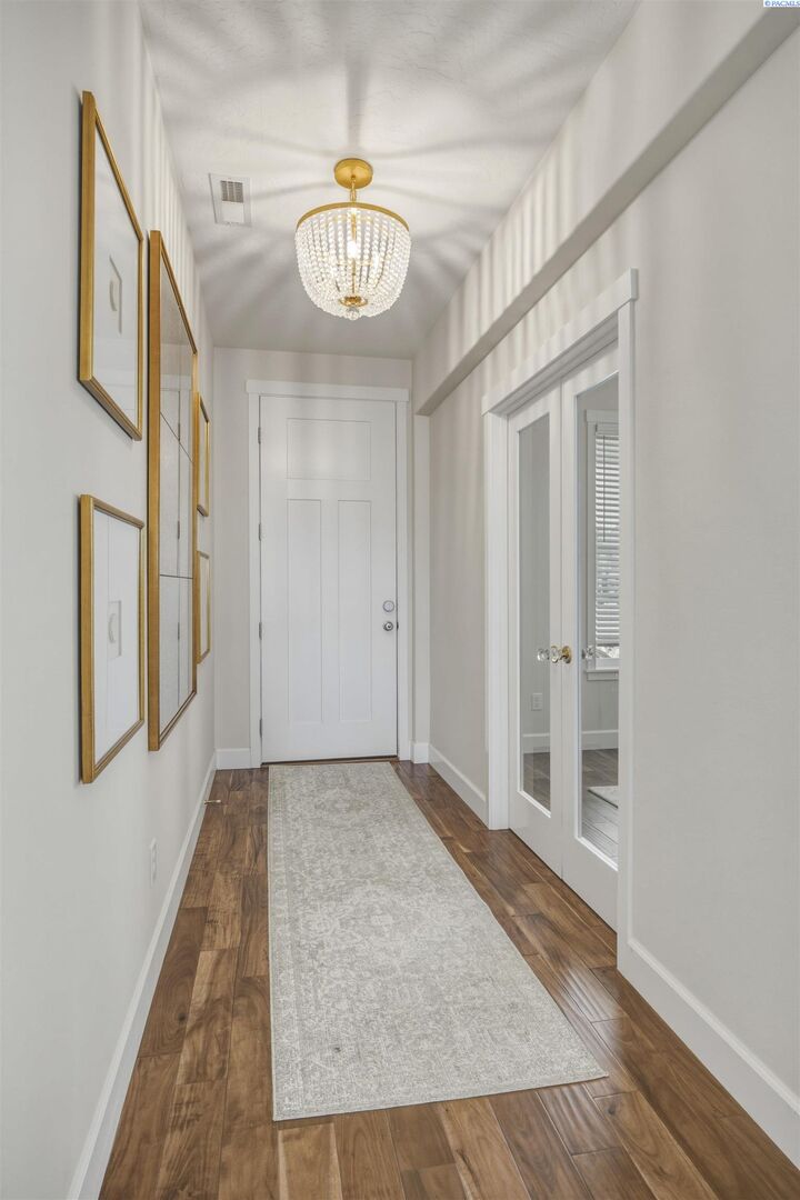 Property Photo: 2551 Anvil Court WA 99352