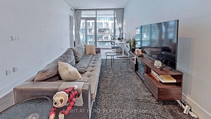 Property Photo: 39 Queens Quay E 920 ON M5E 0A5