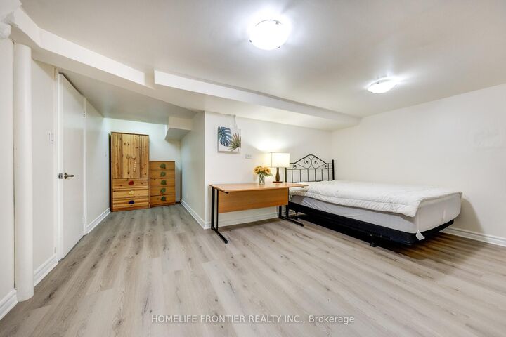 Property Photo: 258 Conley Street Bsmt ON L4J 2Z5