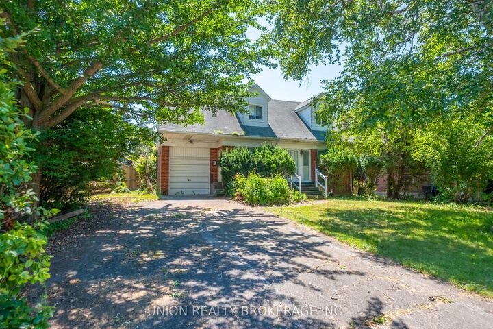 37 Shirley Crescent — photo 1