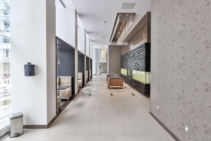 Property Photo: 90 Stadium Road 433 ON M5V 3W5