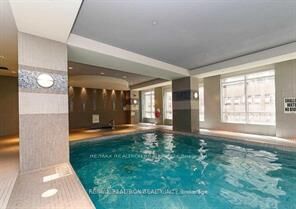 Property Photo: 763 Bay Street 2610 ON M5G 2R3