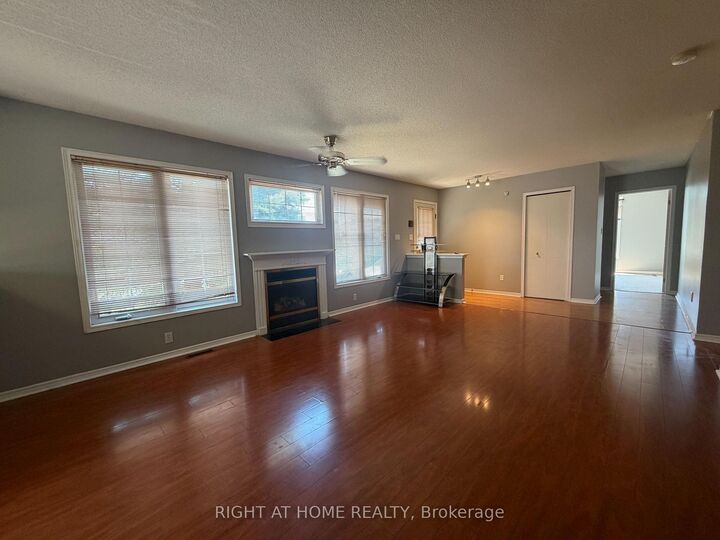 Property Photo: 215 North Centre Road 17 ON N5X 4E3