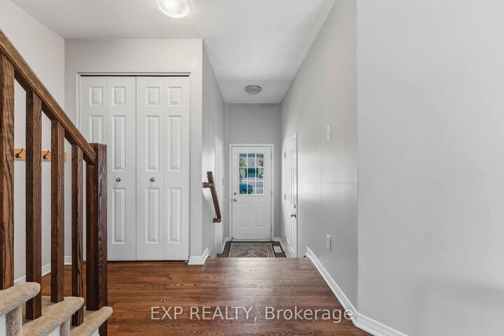 Property Photo: 321 Brigitta Street ON K2S 0H8