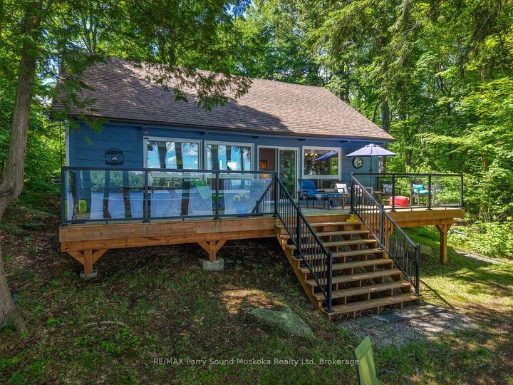 Property Photo: 2 South Point Drive ON P2A 0B4