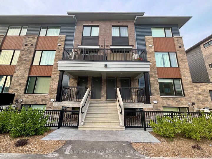 Property Photo:  1429 Creekway Private  ON K2T 0R8 