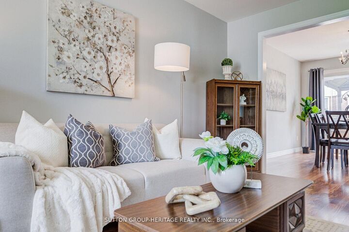 Property Photo:  138 Reed Drive  ON L1S 6V2 